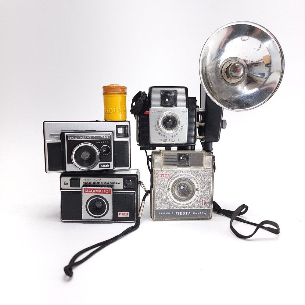 Vintage Camera Collection KODAK Brownie Fiesta Starlet Instamatic Point & Shoot